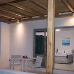 Sarantis & Apartment
