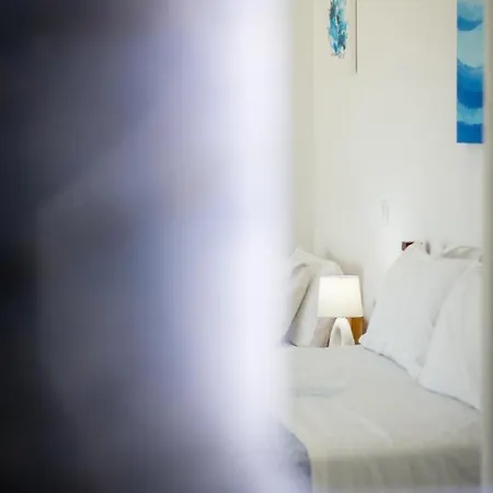 Sarantis & Апартаменты Проватас