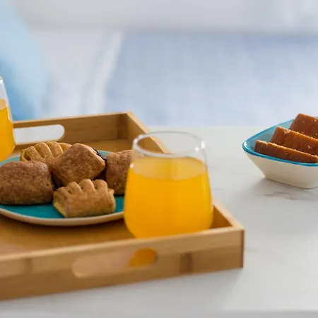 Апартаменты Sarantis &