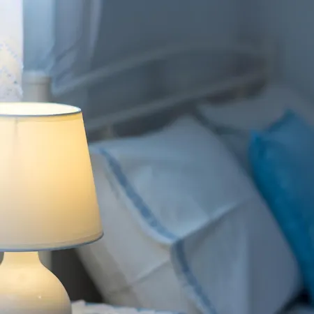 Sarantis & Проватас