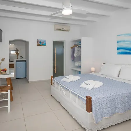 Sarantis Suites&apartments * Provatas